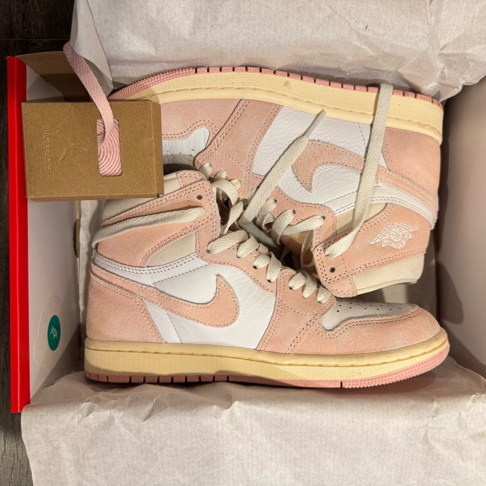 Wmns Air Jordan 1 Retro High OG 'Washed Pink'
